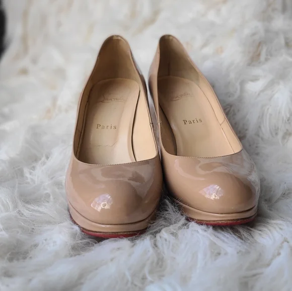 Nude Christian Louboutin Pumps - Picture 3 of 4